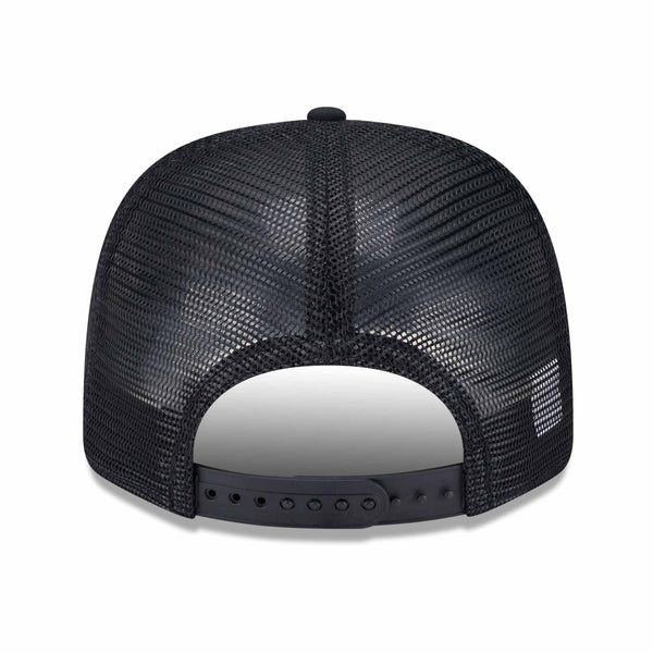 Chicago Cubs Canvas Black 9SEVENTY Stretch Snap Trucker Cap