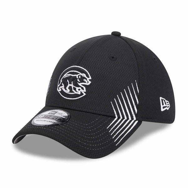 Chicago Cubs 3930 Active Black Walking Bear Stretch Fit Cap