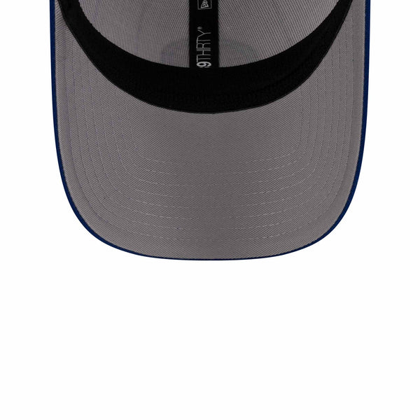 Chicago Cubs New Era 39THIRTY White Pinstripe Bullseye Stretch Fit Cap