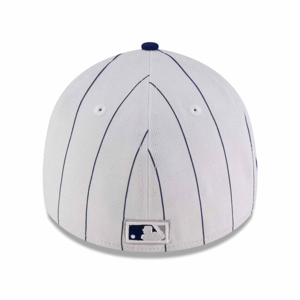 Chicago Cubs New Era 39THIRTY White Pinstripe 1908 Bear in C Stretch Fit Cap