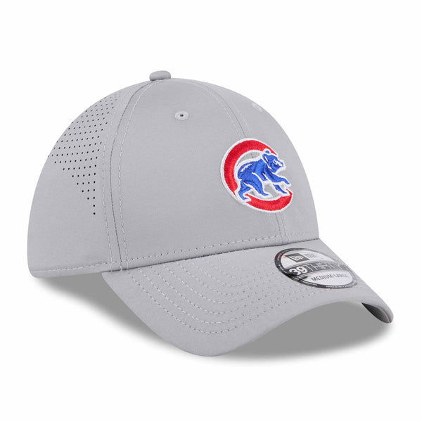 Chicago Cubs New Era 39THIRTY Walking Bear Grey Stretch Fit Cap