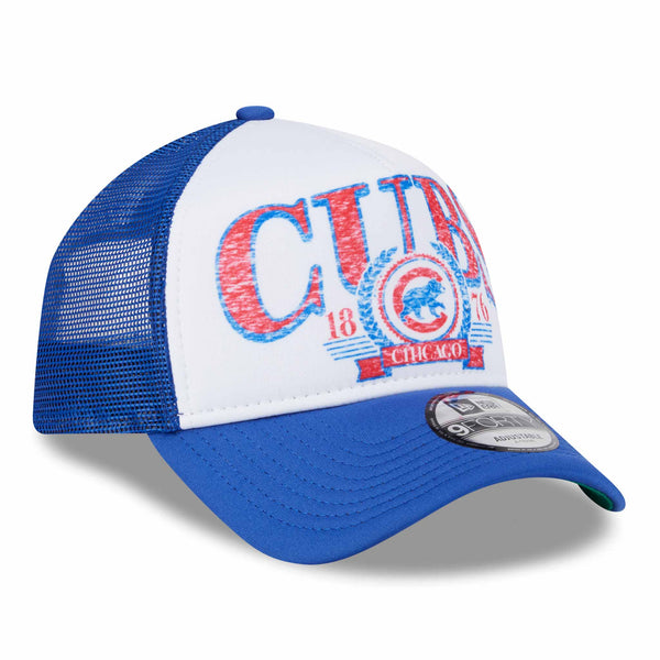 Chicago Cubs New Era Distressed Crest 9FORTY A-Frame Trucker Adjustable Cap