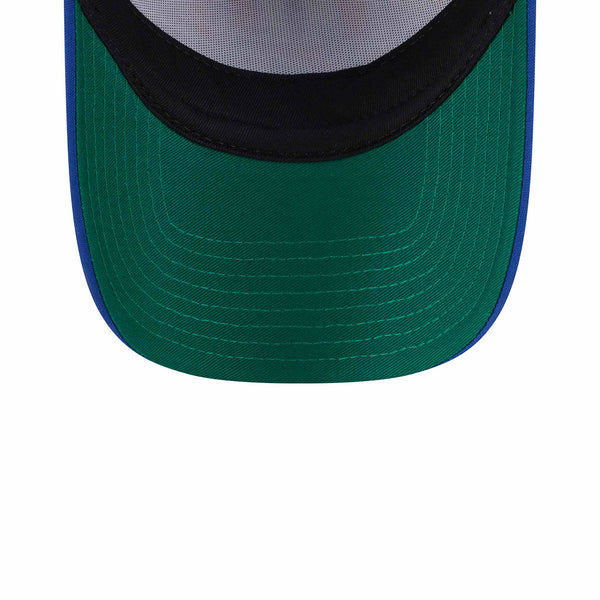 Chicago Cubs New Era Distressed Crest 9FORTY A-Frame Trucker Adjustable Cap
