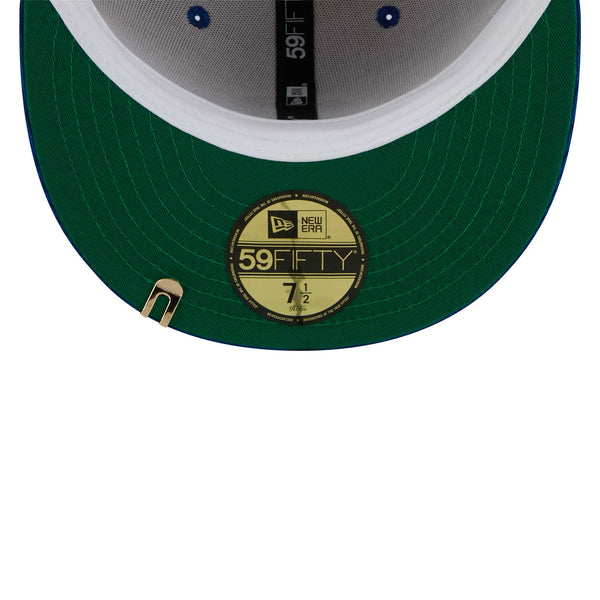 Chicago Cubs New Era 59FIFTY Walking Bear Corderoy Fitted Cap
