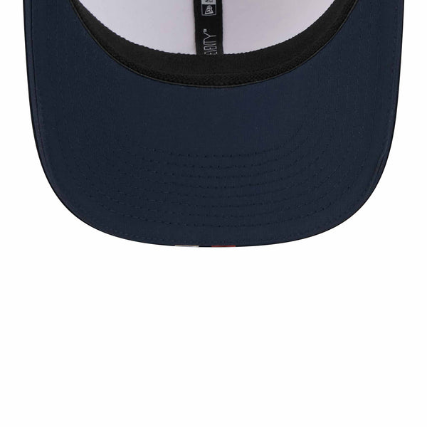 Chicago Bears New Era Training Camp White Bears Head 9SEVENTY Stretch Snap Adjustable Cap