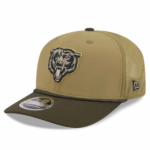 Chicago Bears New Era Salute To Service Bears Head Logo 9SEVENTY Stretch Snap Adjustable Cap