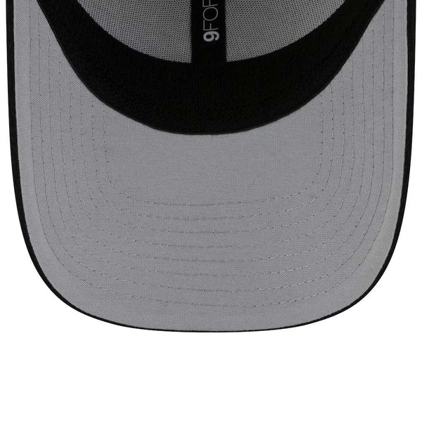 Chicago Bears New Era 2025 NFC North Division Champs Locker Room Adjustable Cap