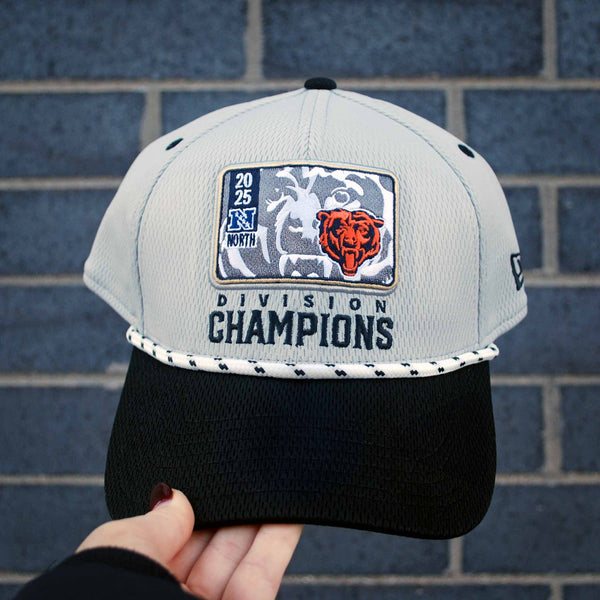 Chicago Bears New Era 2025 NFC North Division Champs Locker Room