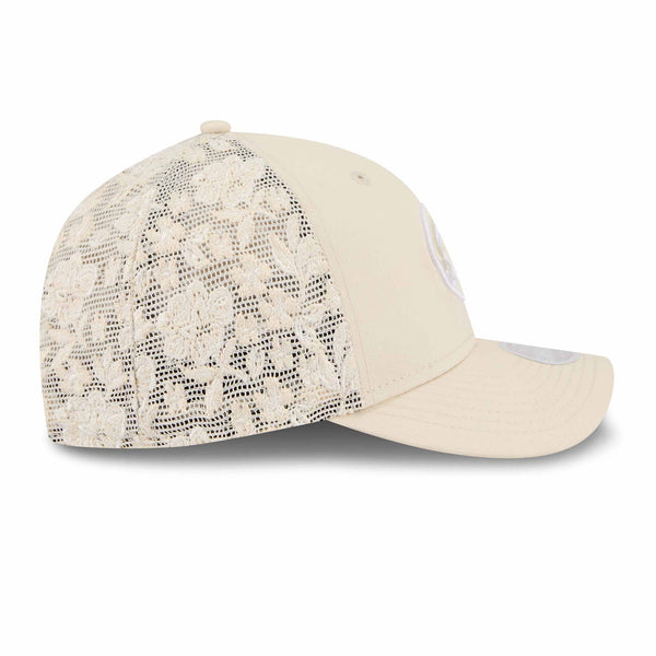 Chicago Cubs New Era Women's Floral Mesh 9FORTY M Crown Adjustable Cap