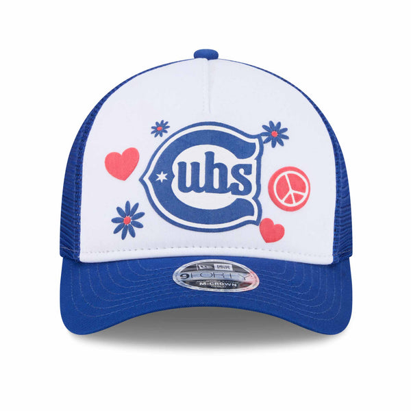 Chicago Cubs New Era Youth Girls Peace & Love 9FORTY M Crown Mesh Adjustable Cap