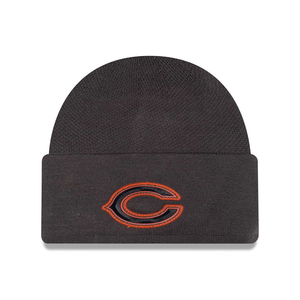 Chicago Bears New Era 2026 Sideline Franchise Skully Knit Hat