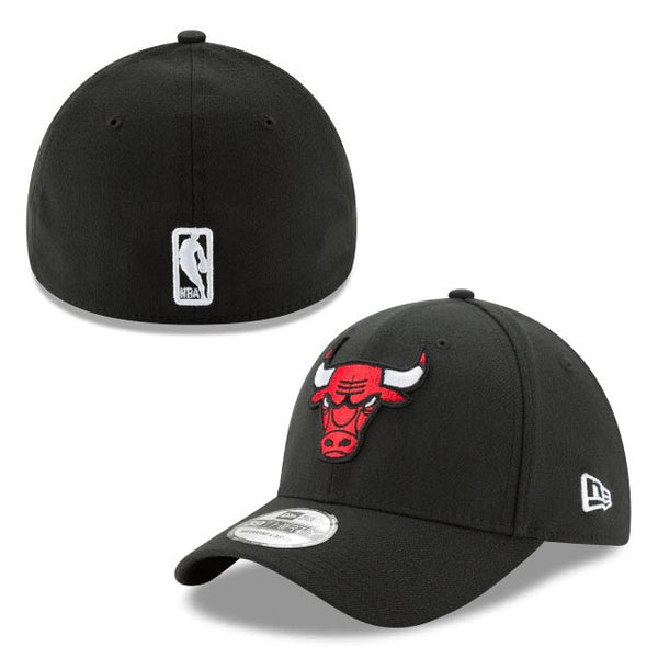 Chicago Bulls Team Classic Black 39THIRTY Flex Fit Cap