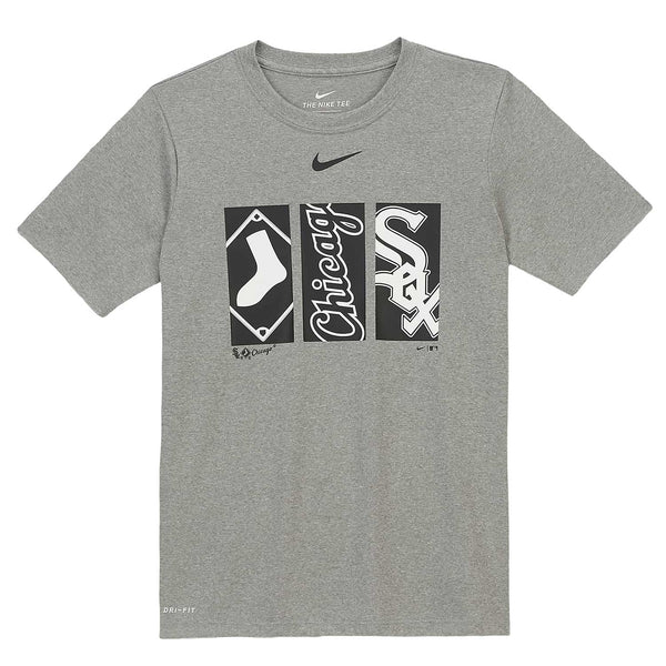 Nike Chicago White Sox Youth 3peat Team Logo Short Sleeved Legend Tee Medium = 10-12