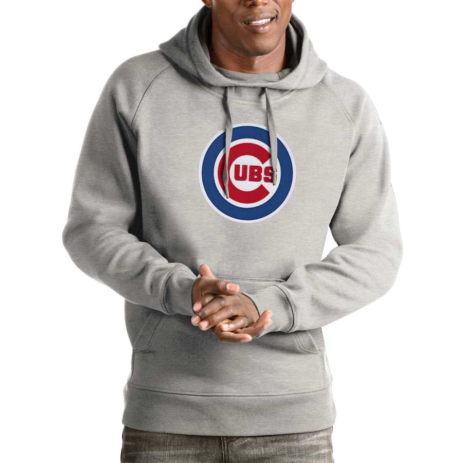 Antigua Women's Chicago Cubs Victory Crew Sweatshirt