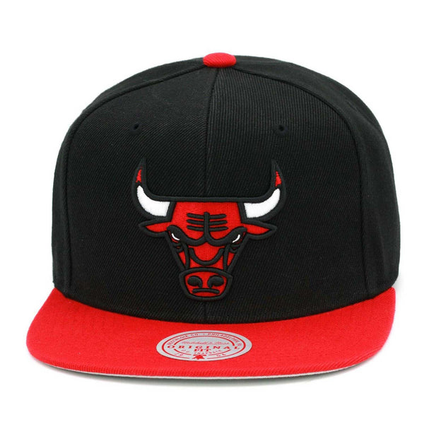 Chicago Bulls Core Basic Black & Red Snapback Cap
