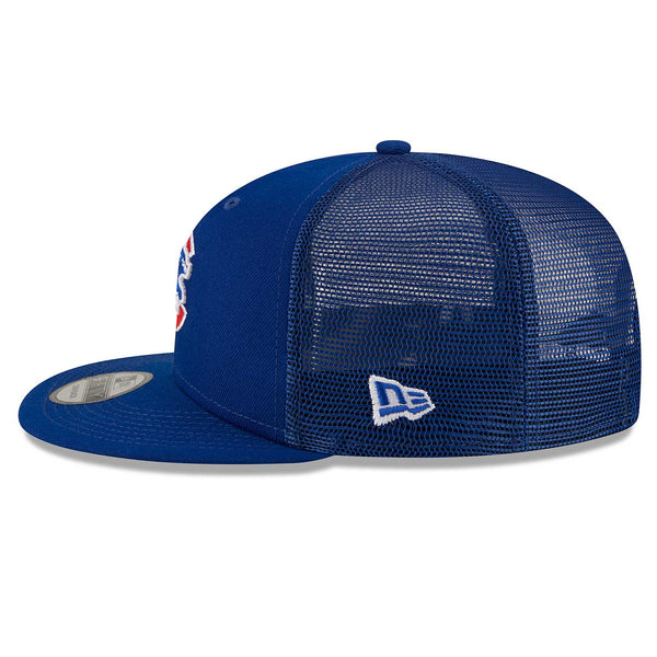 Chicago Cubs Walking Bear Classic Trucker 9FIFTY Snapback Cap