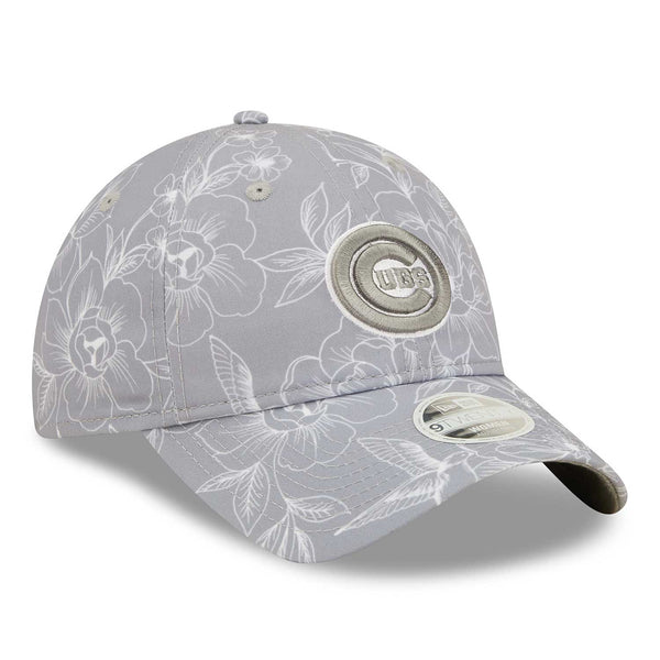 Chicago Cubs Women's Bullseye Botanic 9TWENTY Adjustable Cap