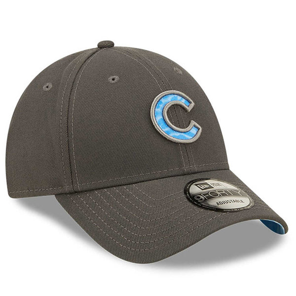 Chicago Cubs Youth 2022 Father's Day 9FORTY Adjustable Cap