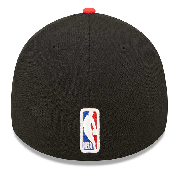 Chicago Bulls 2022 Skyline 39THIRTY Flex Fit Cap