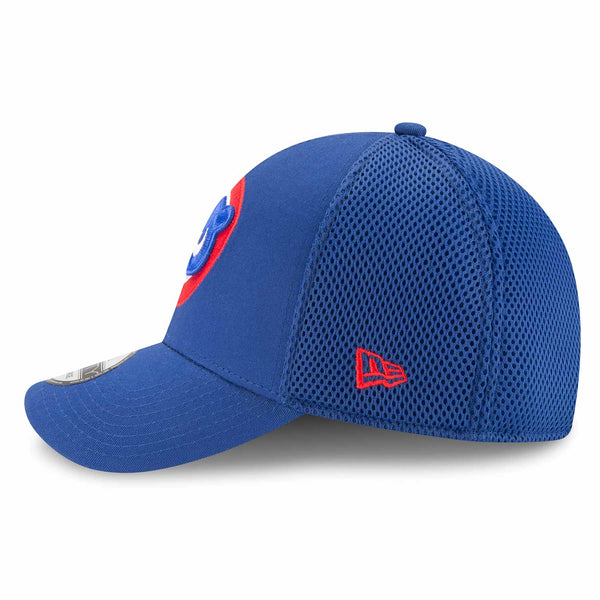 Chicago Cubs Neo Walking Bear 39THIRTY Flex Fit Cap